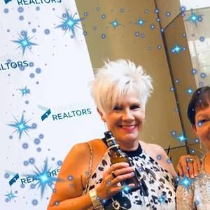 Meet your Posher, Callie collins